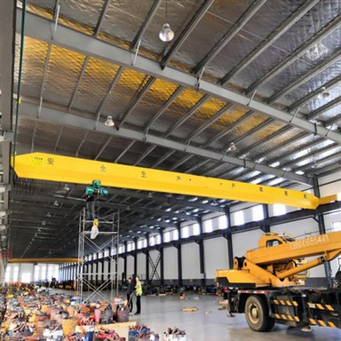 7,5 tonna loftkrani